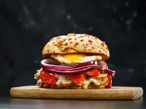 Hamburguesa thunder parrillera