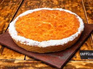 Torta de coco y dulce de leche