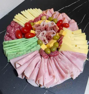 Tabla AMICI Comen 4 Pican 6