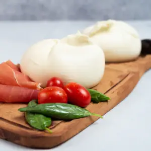 BURRATA (250 gr) - 1 UNIDAD