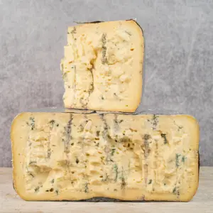 GORGONZOLA (200 gr)