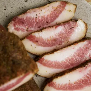 GUANCIALE ARTESANAL KALIMNOS (150 gr)