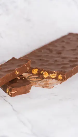 Chocolate con almendras