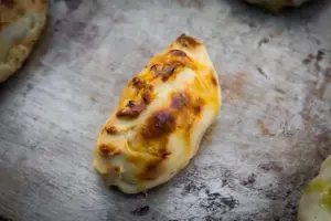 Empanadas pollo copetín X 6