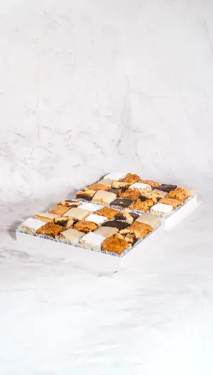 Mini cuadrados dulces por 40 unidades