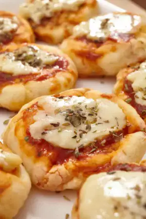 Pizzetas de copetín x12