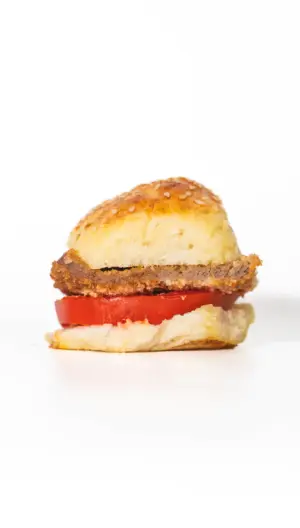 Sándwich milanesa y tomate copetín x4