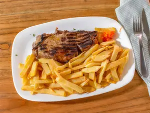 Bife al Champignón