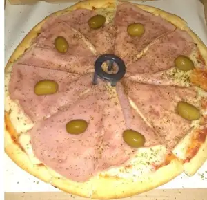 Pizza de jamón