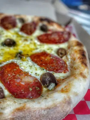 Pizza calabresa