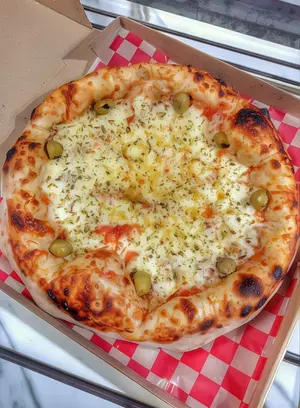 Pizza mozzarella