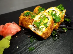 Veggie hot roll (5 piezas)