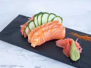 Sahimi De Salmon X 3