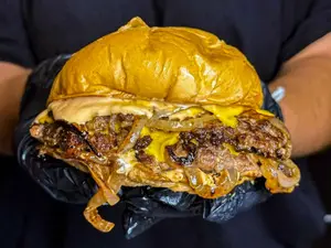 AMERIKAN ONION DOBLE + PAPAS