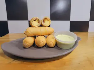 6 Tequeños