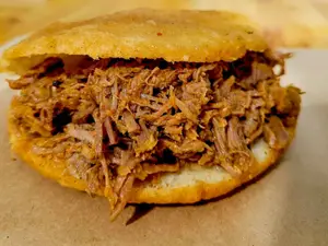 Arepa De Carne Mechada