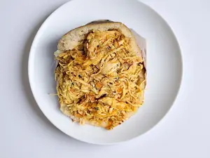 Arepa de pollo