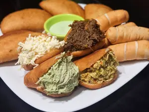 Picada de todito + 2 cervezas