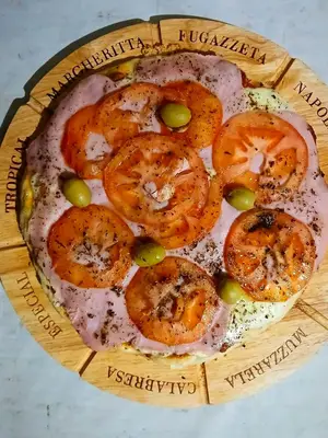Pizza napolitana