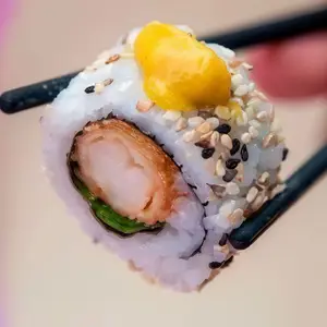 Ebi fried roll (10 unidades)