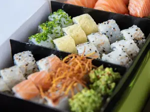 Tabla 72 unidades de salmón