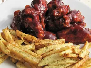 Alitas para 2 personas bbq ahumada