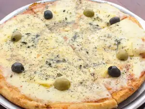 Individual cuatro quesos