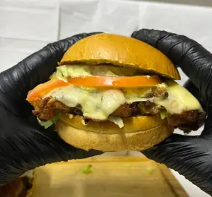 Pollo crispy simple burger