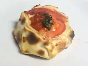 Canasta napolitana