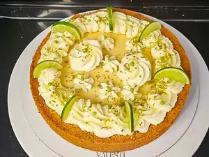 Key lime pie 24cm.