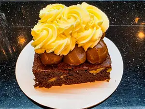 Mini cake brownie