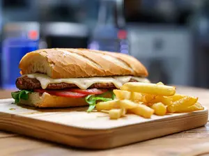 PROMO- 2 SAND MILANESA COMPLETO