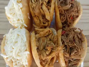 6 Mini Arepas