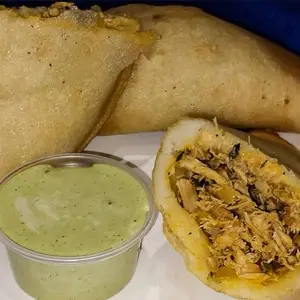 Empanada De Pollo