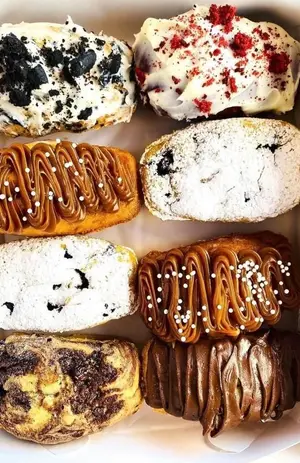 Financiers Por 8