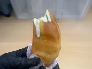Empanada De Jamon Y Queso