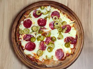 Pizza Calabresa