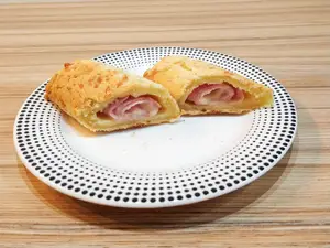 Roll chipa con queso y jamón