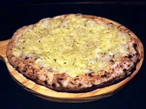 Pizza fugazzeta