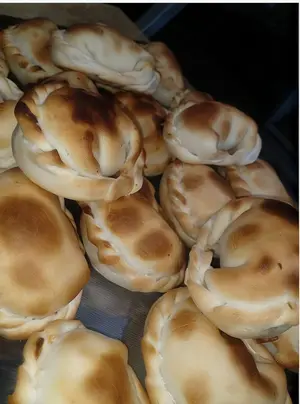 Empanada jamón y queso