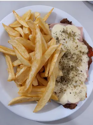 Mila napolitana con guanicion