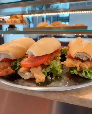 Sándwich de pollo