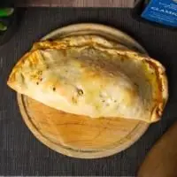 Calzone napolitano