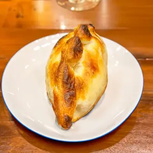 Empanada de cebolla carameliz
