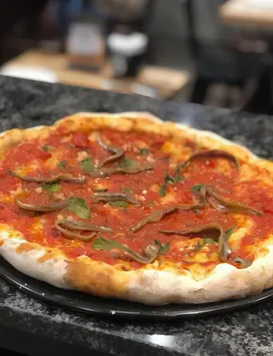 Pizza De Anchoas PIEDRA