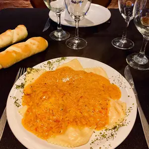 Ravioles de ricota y nuez