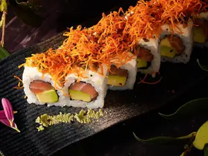 Roll limeño (10 piezas)