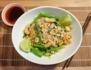 Bangkok wok estilo tailandia