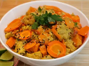 Menú 3 arrolladitos+wok+bebida