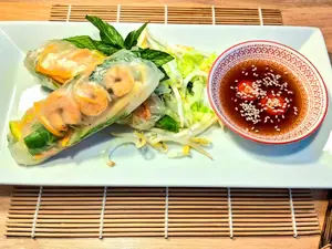 Rollitos de verano con tofu